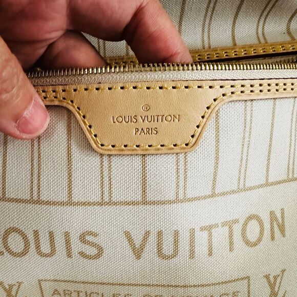 Brand New Louis Vuitton Neverfull GM - Picture 14 of 16